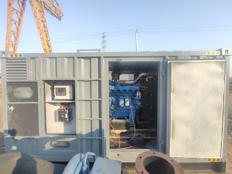 天门柴油发电机组的机油多久更换一次比较合适？