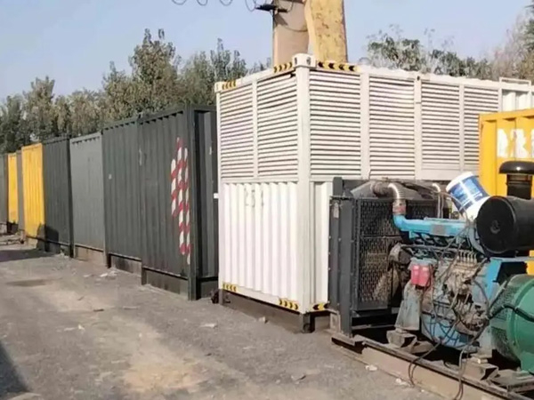 天门200KW柴油发电机机组每小时油耗是多少？